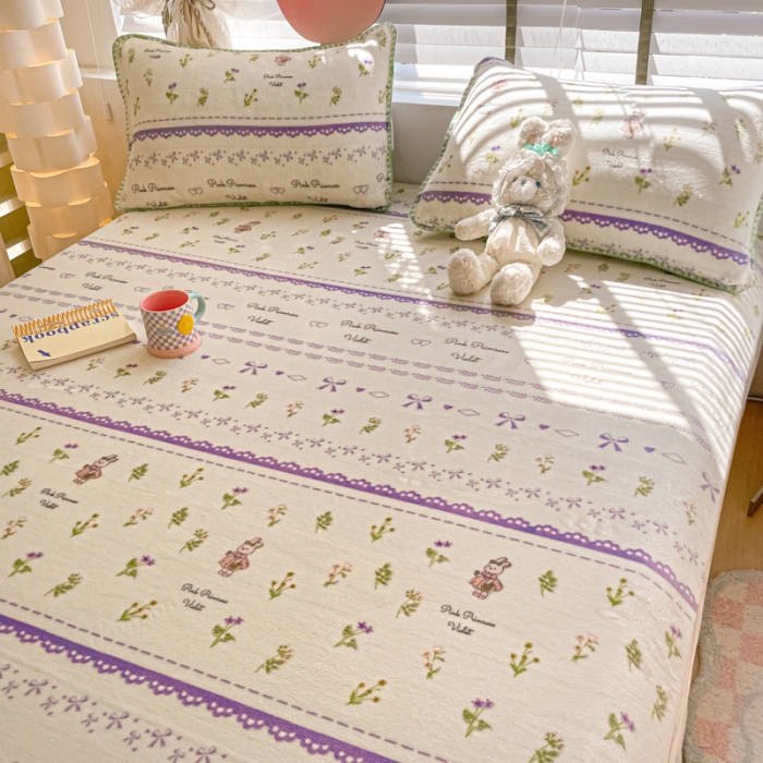 91家纺网 家纺一手货源 找家纺 安哆啦 2024新款高克重小清新牛奶绒单床单 蕾丝兔