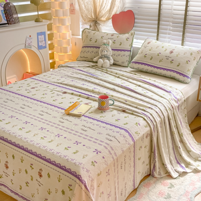 91家纺网 家纺一手货源 找家纺 安哆啦 2024新款高克重小清新牛奶绒单床单 蕾丝兔