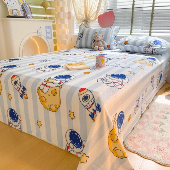 91家纺网 家纺一手货源 找家纺 安哆啦 2024新款高克重小清新牛奶绒单床单 太空人