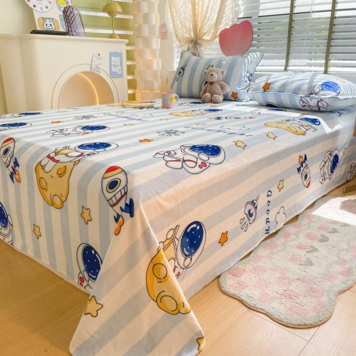 91家纺网 家纺一手货源 找家纺 安哆啦 2024新款高克重小清新牛奶绒单床单 太空人