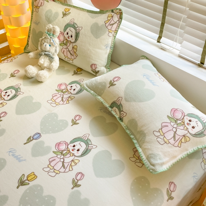 91家纺网 家纺一手货源 找家纺 安哆啦 2024新款高克重小清新牛奶绒单床单 心花怒放