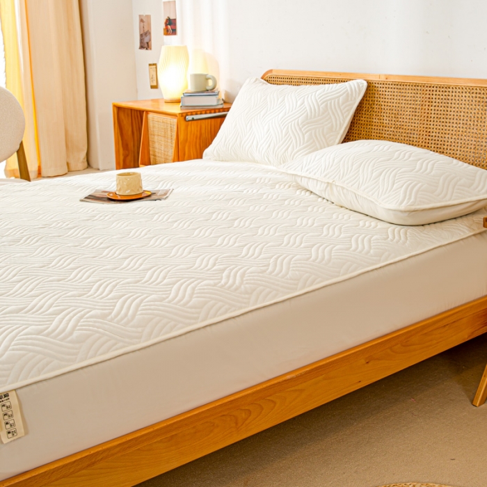 91家纺网 家纺一手货源 找家纺 X猫先生2024新款A类原棉本色大豆纤维夹棉床垫三件套 简爱-典雅白