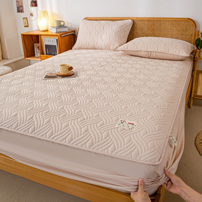 91家纺网 家纺一手货源 找家纺 X猫先生2024新款A类原棉本色大豆纤维夹棉床垫三件套 简爱-纳瓦槟