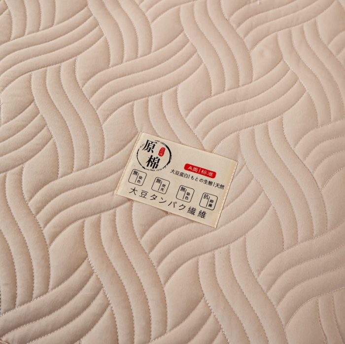 91家纺网 家纺一手货源 找家纺 X猫先生2024新款A类原棉本色大豆纤维夹棉床垫三件套 简爱-纳瓦槟