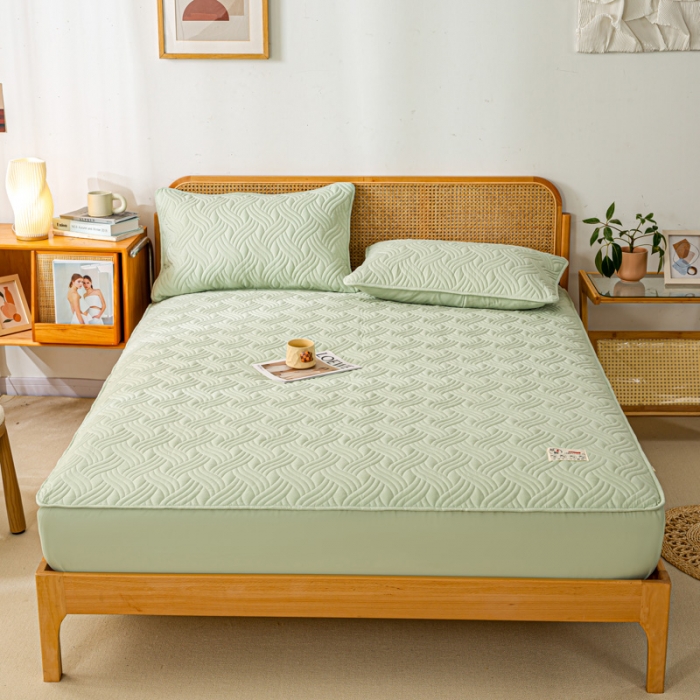 91家纺网 家纺一手货源 找家纺 X猫先生2024新款A类原棉本色大豆纤维夹棉床垫三件套 简爱-飘逸绿