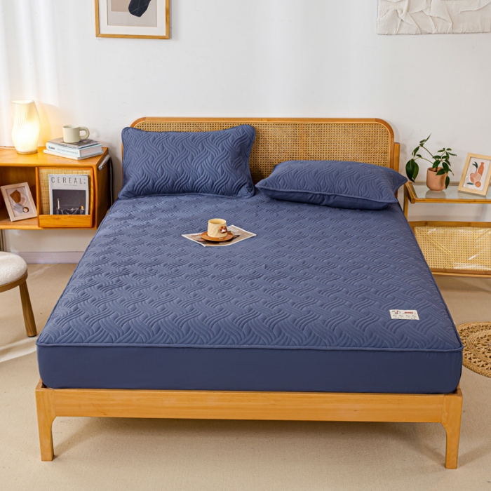 91家纺网 家纺一手货源 找家纺 X猫先生2024新款A类原棉本色大豆纤维夹棉床垫三件套 简爱-岩石蓝