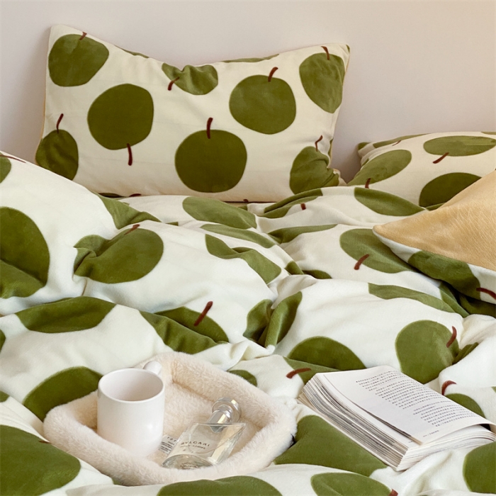 91家纺网 家纺一手货源 找家纺 时光里 2023新款230g半消光印花牛奶绒四件套 INS款-小香梨