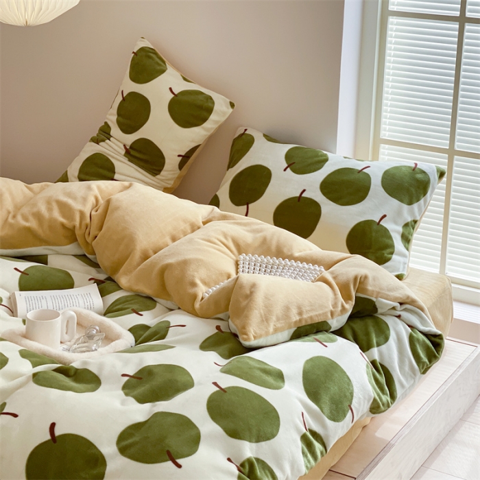 91家纺网 家纺一手货源 找家纺 时光里 2023新款230g半消光印花牛奶绒四件套 INS款-小香梨