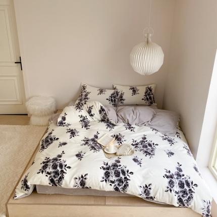 时光里 2023新款230g半消光印花牛奶绒四件套 花卉款-巴黎玫瑰