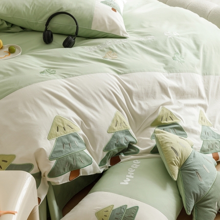 91家纺网 家纺一手货源 找家纺 2023全棉A类40s水洗棉贴布绣花四件套儿童三件套小清新纯棉套件