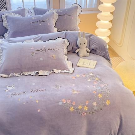 91家纺网 家纺一手货源 找家纺 （总）二八年华 2024绮梦系列刺绣花边牛奶绒四件套