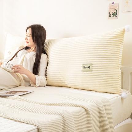 91家纺网 家纺一手货源 找家纺 （总）碧尔 2025新款魔法绒直条靠垫