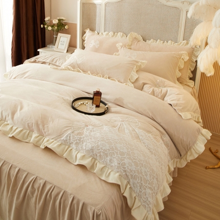 91家纺网 家纺一手货源 找家纺 总库里梦网红直播爆款韩版婴儿绒四件套高档蕾丝刺绣床笠床裙花边款加厚加密