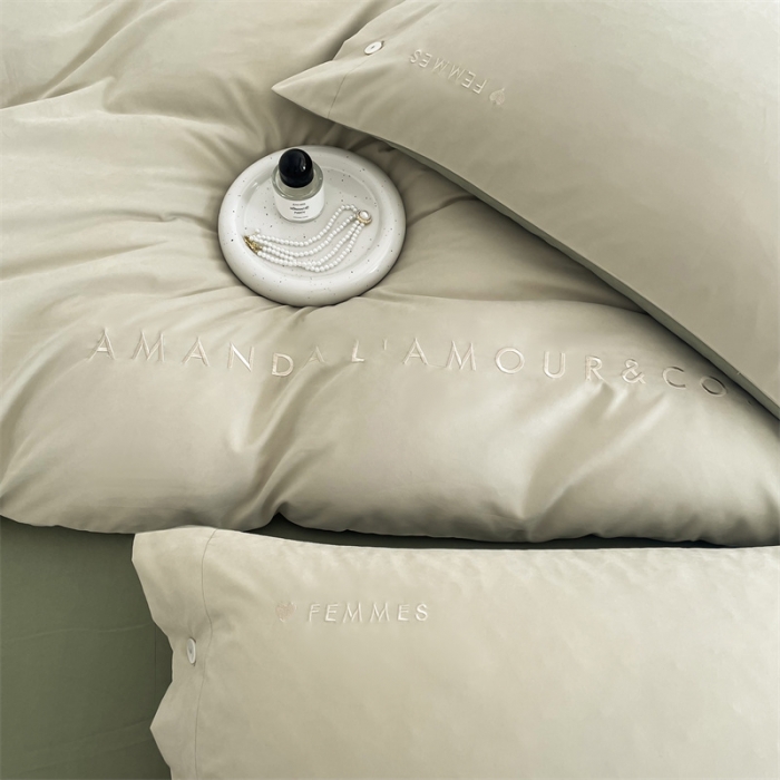 91家纺网 家纺一手货源 找家纺 布可 2025秋冬新款云朵绒轻奢刺绣四件套-慕斯 慕斯-琉璃绿