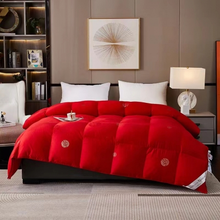 91家纺网 家纺一手货源 找家纺 结婚大红羽绒被 白鸭绒全棉粉色鸭绒被子婚庆被芯双人加厚冬被春秋天木兰