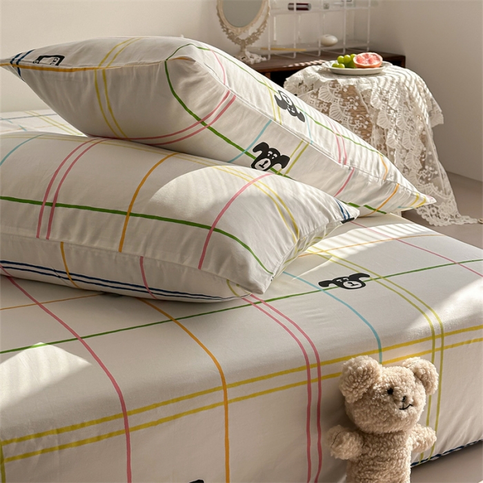 91家纺网 家纺一手货源 找家纺 洋铭区 2023新款全棉单品床笠彩条小熊