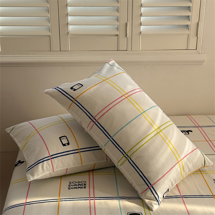 91家纺网 家纺一手货源 找家纺 洋铭区 2023新款全棉单品床笠彩条小熊