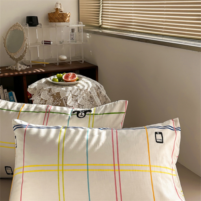 91家纺网 家纺一手货源 找家纺 洋铭区 2023新款全棉单品床笠彩条小熊