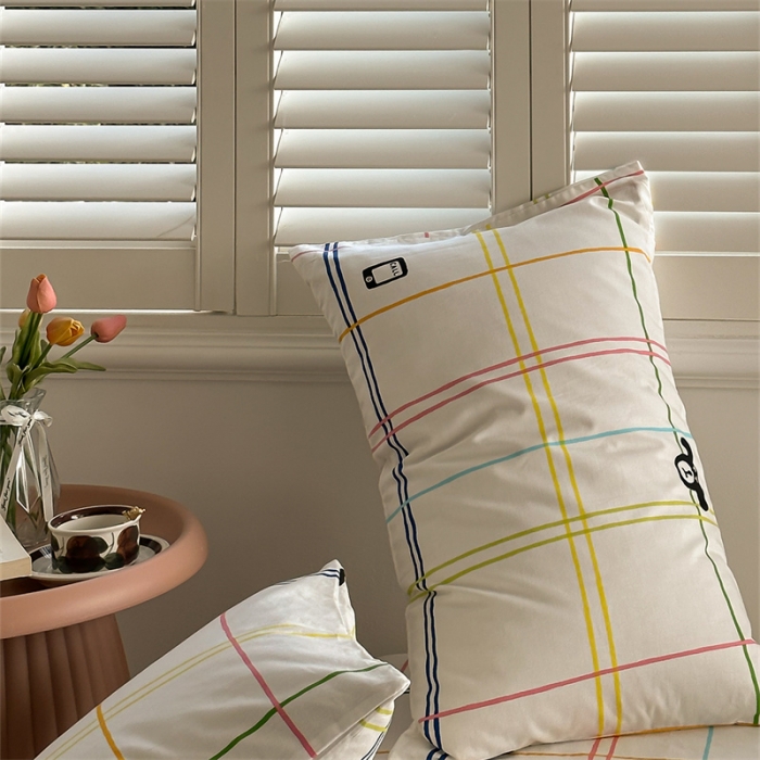 91家纺网 家纺一手货源 找家纺 洋铭区 2023新款全棉单品床笠彩条小熊