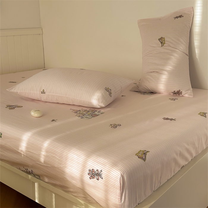 91家纺网 家纺一手货源 找家纺 洋铭区 2023新款全棉单品床笠可爱城堡