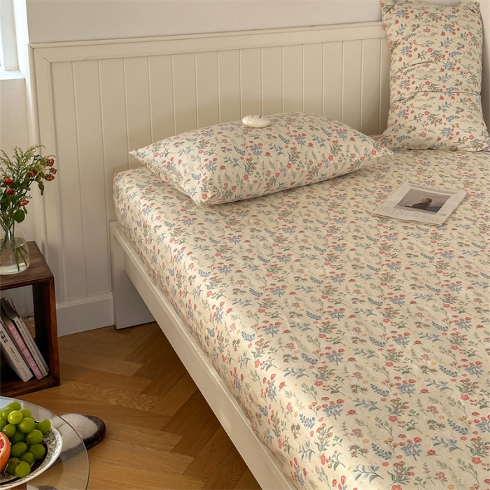 91家纺网 家纺一手货源 找家纺 洋铭区 2023新款全棉单品床笠蓝星花