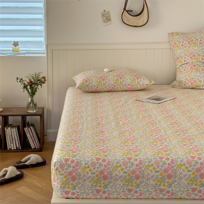 91家纺网 家纺一手货源 找家纺 洋铭区 2023新款全棉单品床笠蜜恋粉花