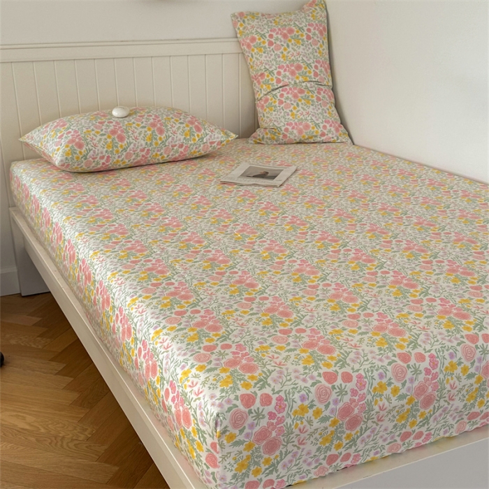 91家纺网 家纺一手货源 找家纺 洋铭区 2023新款全棉单品床笠蜜恋粉花