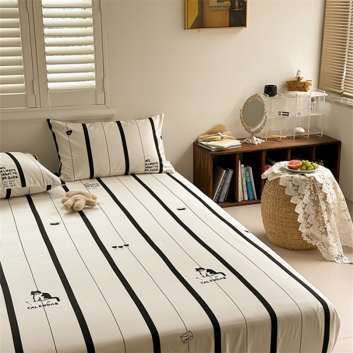 91家纺网 家纺一手货源 找家纺 洋铭区 2023新款全棉单品床笠条纹小猫