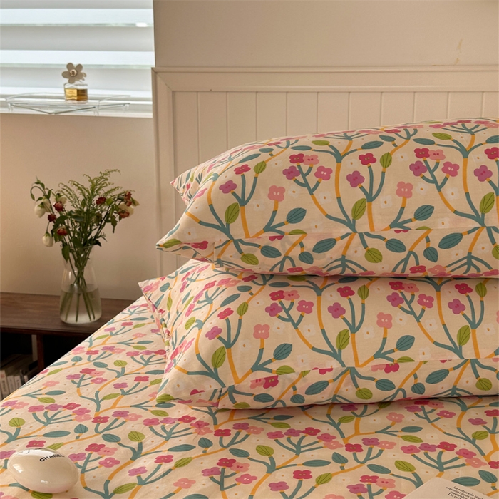 91家纺网 家纺一手货源 找家纺 洋铭区 2023新款全棉单品床笠小花紫粉