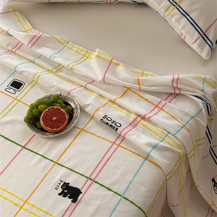 91家纺网 家纺一手货源 找家纺 洋铭区 2023新款全棉单品床单彩条小熊