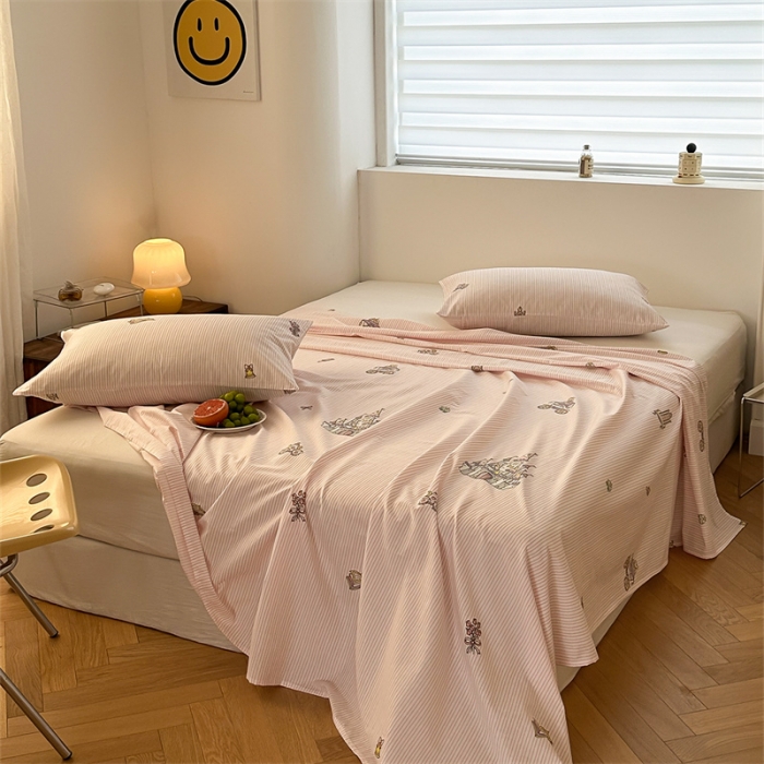 91家纺网 家纺一手货源 找家纺 洋铭区 2023新款全棉单品床单可爱城堡