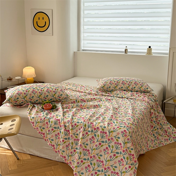 91家纺网 家纺一手货源 找家纺 洋铭区 2023新款全棉单品床单小花紫粉