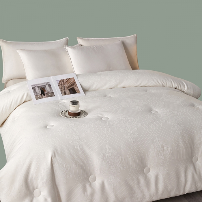 91家纺网 家纺一手货源 找家纺 丽卡家纺 2023新款高克重加厚三层大提花秋冬被被子被芯- 蒙娜丽莎