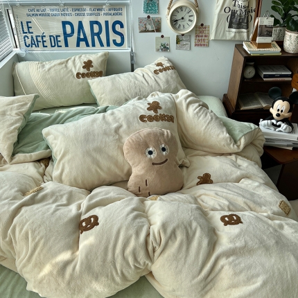 91家纺网 家纺一手货源 找家纺 2023年曲奇饼干牛奶绒四件套