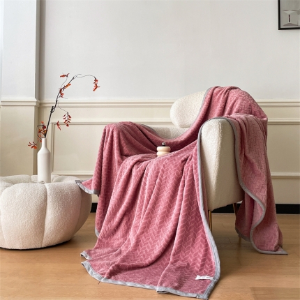 91家纺网 家纺一手货源 找家纺 （总）兰紫橙家纺 2025新款贝贝绒毛毯280克重加厚跨境