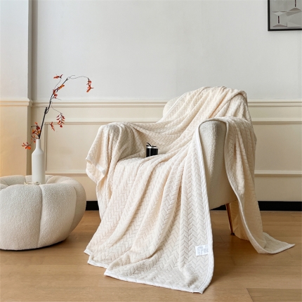 91家纺网 家纺一手货源 找家纺 （总）兰紫橙家纺 2025新款贝贝绒毛毯280克重加厚跨境