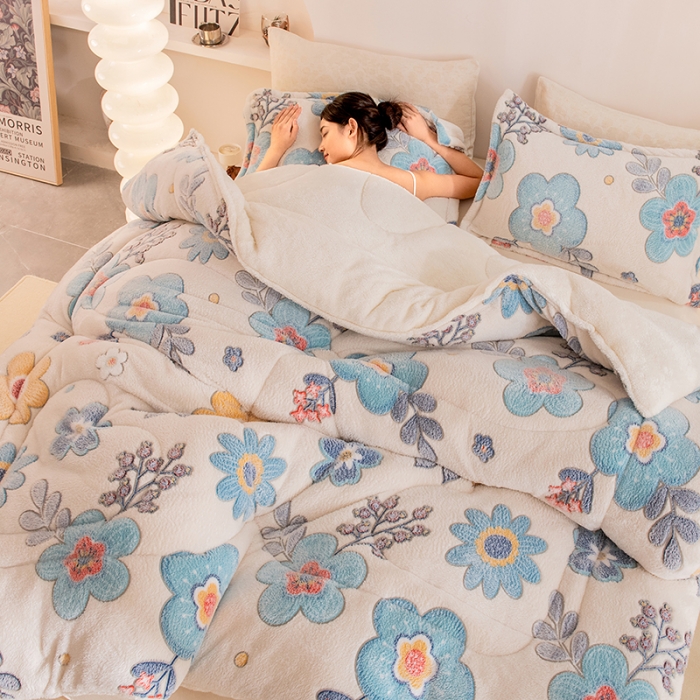 91家纺网 家纺一手货源 找家纺 永耀家纺 2024新款加厚雪花绒被子被芯 夏花