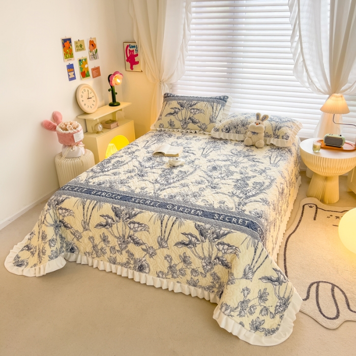 91家纺网 家纺一手货源 找家纺 梵朴 2023年新款牛奶绒夹棉床盖 秘密花园