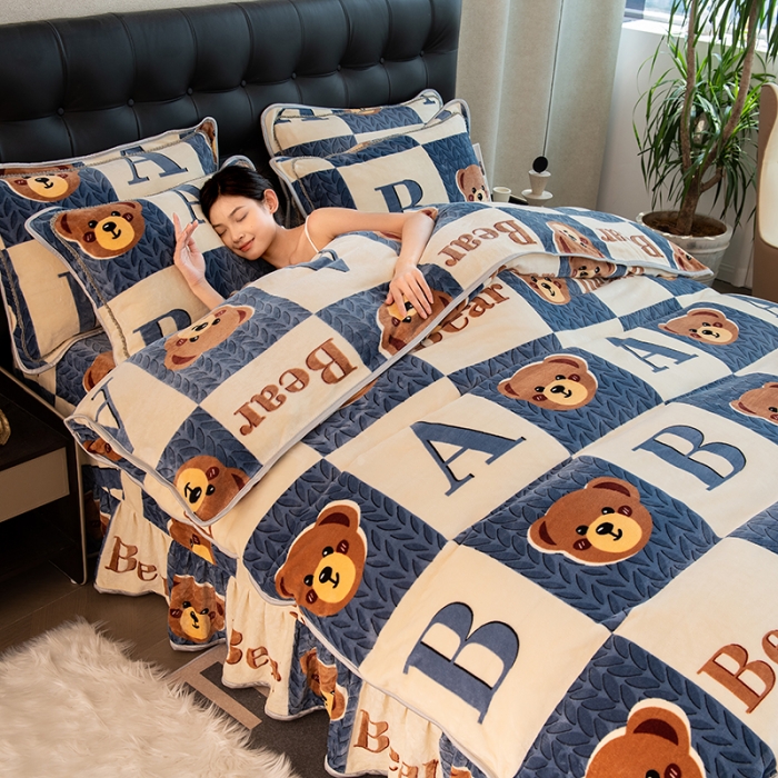 91家纺网 家纺一手货源 找家纺 2024直播印花8.5斤牛奶绒金貂水晶法莱珊瑚绒四件套床裙款 Ab熊