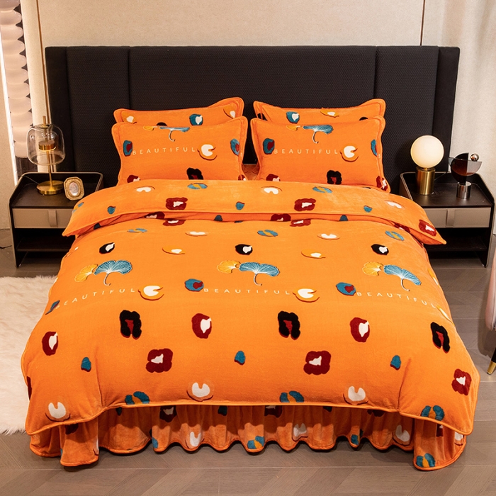 91家纺网 家纺一手货源 找家纺 2024直播印花8.5斤牛奶绒金貂水晶法莱珊瑚绒四件套床裙款 动物足迹