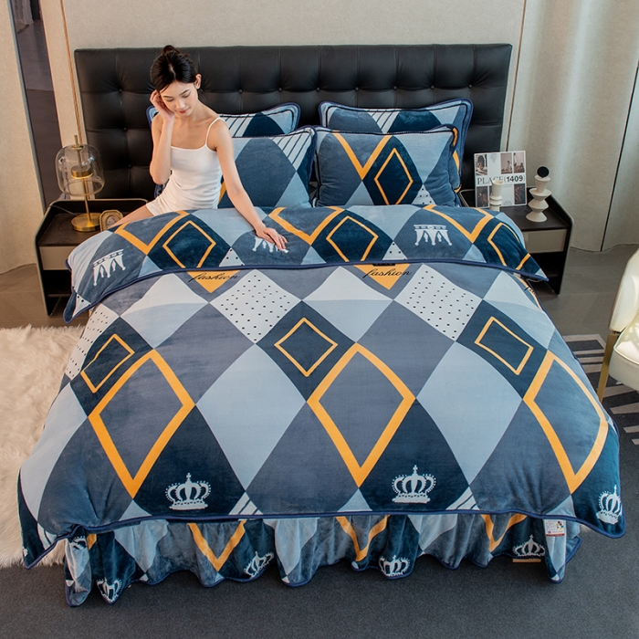 91家纺网 家纺一手货源 找家纺 2024印花8.5斤牛奶绒金貂水晶法莱珊瑚绒四件套床裙款 简约时尚-蓝