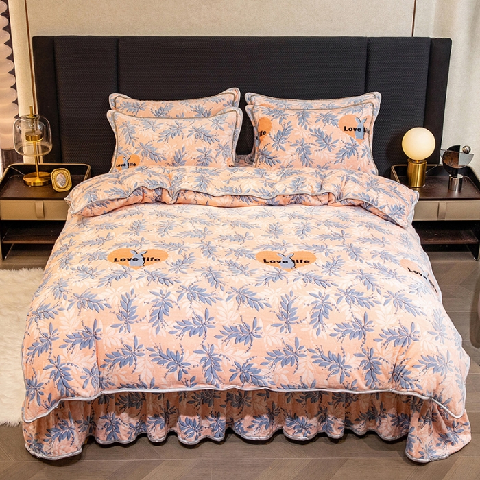 91家纺网 家纺一手货源 找家纺 2024直播印花8.5斤牛奶绒金貂水晶法莱珊瑚绒四件套床裙款 叶叶深情