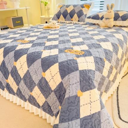 91家纺网 家纺一手货源 找家纺 梵朴 2023年新款牛奶绒夹棉床盖 英伦时光