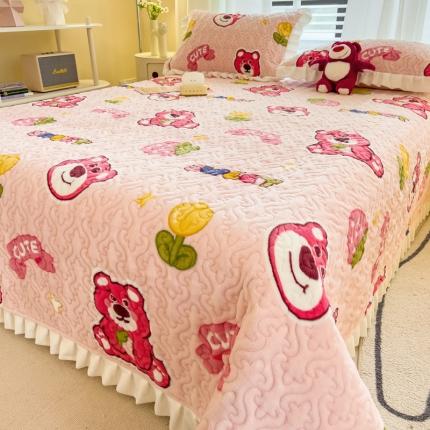 91家纺网 家纺一手货源 找家纺 梵朴 2023年新款牛奶绒夹棉床盖 甜蜜熊仔