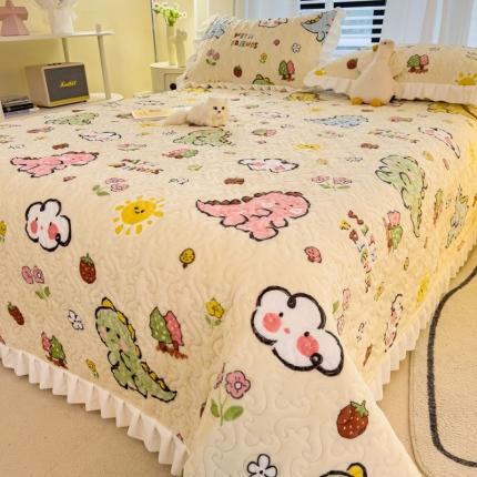 91家纺网 家纺一手货源 找家纺 梵朴 2023年新款牛奶绒夹棉床盖 淘气恐龙