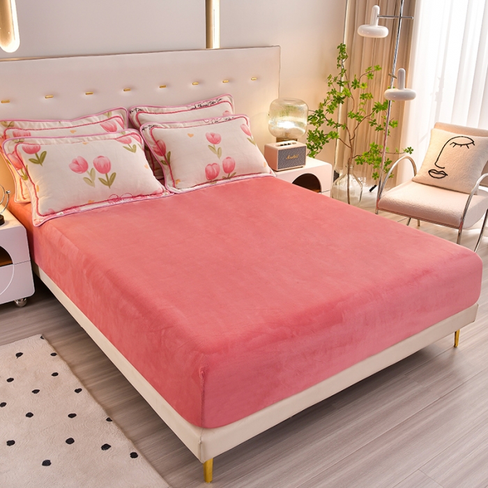 91家纺网 家纺一手货源 找家纺 新款A类8.5到9斤印花牛奶绒金貂绒床裙款保暖绒四件套 花间兔-床笠款