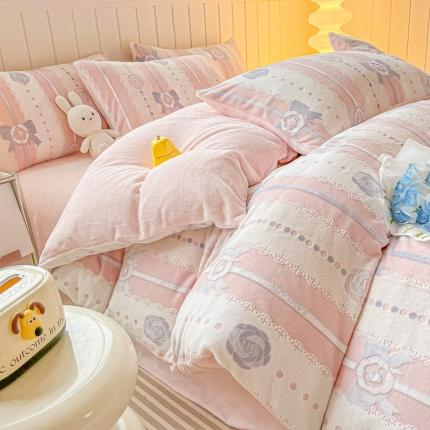 91家纺网 家纺一手货源 找家纺 （总）二八年华 2023新款全消光高克重双色雕花四件套