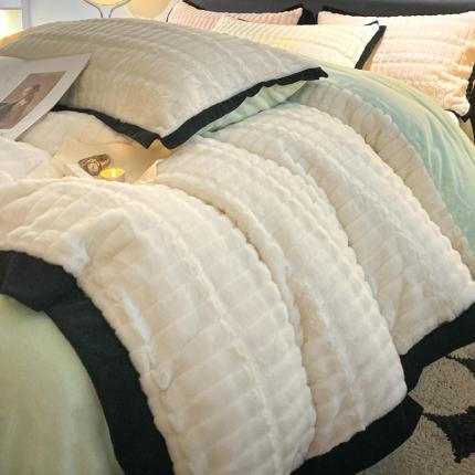 91家纺网 家纺一手货源 找家纺 （总）卡巴伦家纺 2023新款【苏娜】兔毛拼角黑边四件套