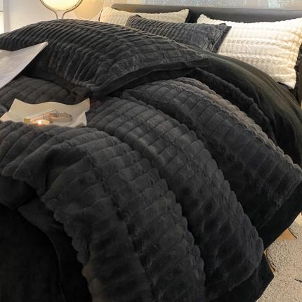 91家纺网 家纺一手货源 找家纺 （总）卡巴伦家纺 2023新款【苏娜】兔毛拼角黑边四件套