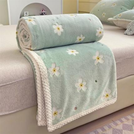 91家纺网 家纺一手货源 找家纺 锦威郎 2023新款毛毯床单保暖加厚珊瑚绒双面午睡毯云朵绒多功能毛毯 小花绿